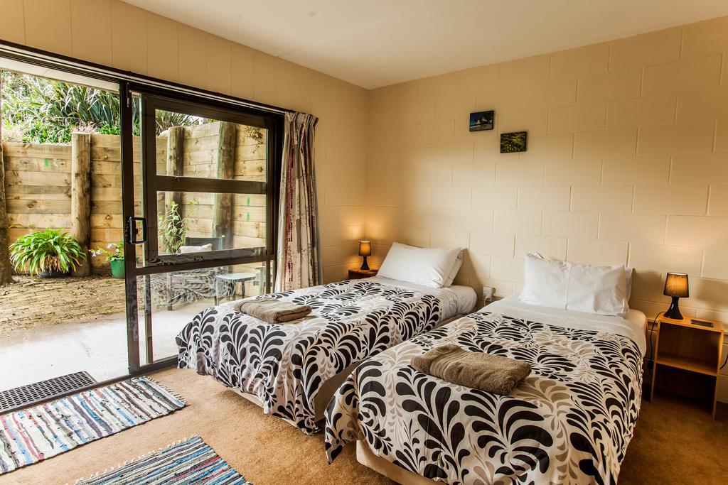 Ocean View Raglan Bed & Breakfast Экстерьер фото