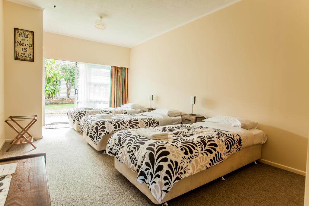 Ocean View Raglan Bed & Breakfast Экстерьер фото